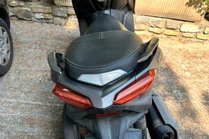 Yamaha X-Max 300 - 2017