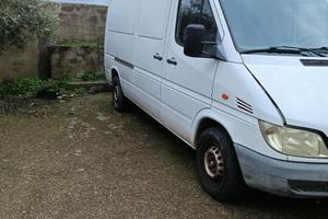 Mercedes Sprinter anno 2000  6.000 €