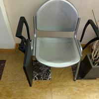 Sedie in acciaio per sala conferenza