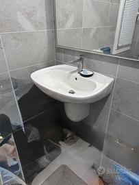 Lavandino con semicolonna