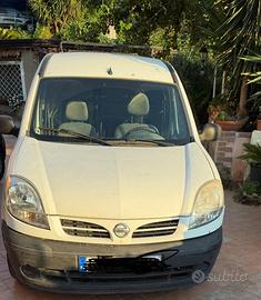 Nissan kubistar