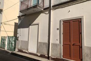 Casa singola in centro 300 mq. da ristrutturare