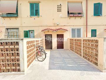TRILOCALE CON BALCONE E ACCESSO INDIPENDENTE