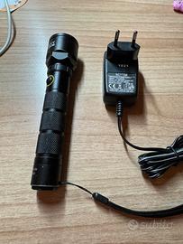 Torcia ricaricabile, Stanley