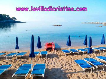 LERICI- Casa Vacanza con giardino a 50mt dal mare