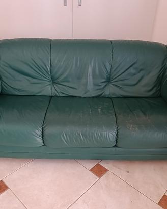 DIVANO 3 POSTI PELLE