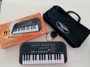 Tastiera musicale scuola media