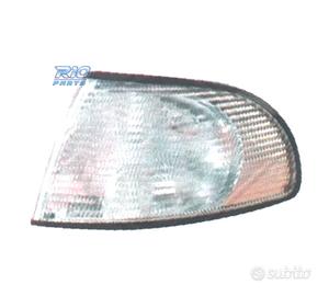 INDICATORE DI DIREZIONE ANTERIORE SINISTRO AUDI A4