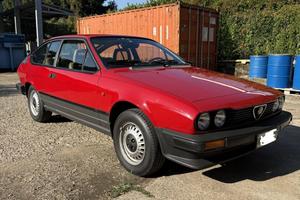 Alfa Romeo GTV 2.0 conservata - targa ASI