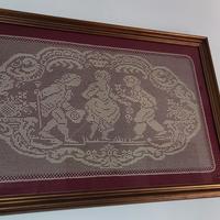 quadro con ricamo filet