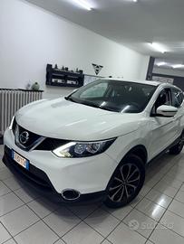 Nissan Qashqai 1.5 dCi DPF Visia