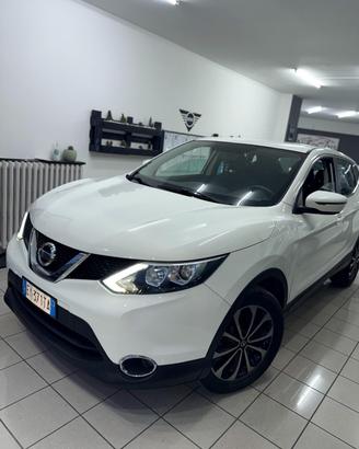 Nissan Qashqai 1.5 dCi DPF Visia
