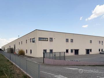 Capannone Industriale Fabrica di Roma
