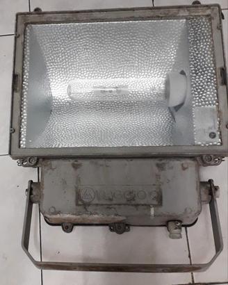 Faretto illuminazione esterno