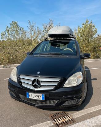 Mercedes classe B 2010 + barre e baule Thule