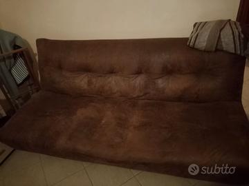 divano usato