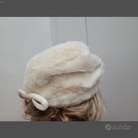 cappello elegante da cerimonia
