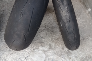 Gomme in mescola Pirelli, Metzeler