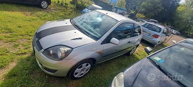 Ford Fiesta 1.2 16V 3p. Ghia