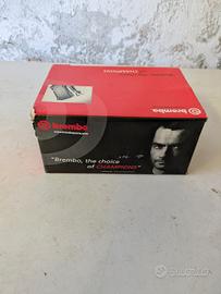 Kit pastiglie anteriori Brembo Renault
