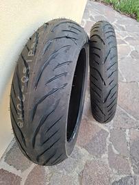 Gomme Bridgestone Battlax T32 120/70 190/55 zx17