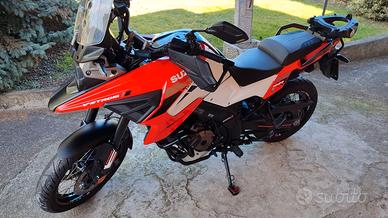 Suzuki V Strom 1050 XT