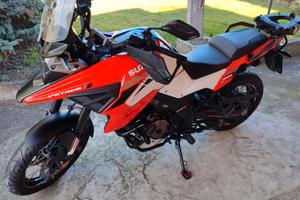 Suzuki V Strom 1050 XT
