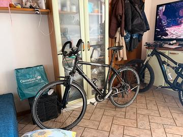 Bicicletta Orbea.