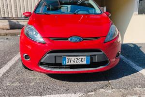 Ford Fiesta 1.2 Gpl 2009 rossa