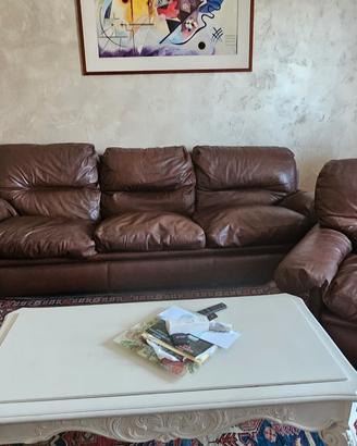 2 Poltrone pelle vera marrone 