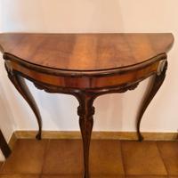 Consolle a mezzaluna in stile Chippendale