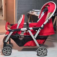Passeggino gemellare chicco