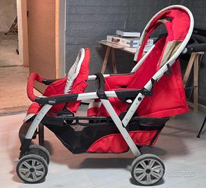 Passeggino gemellare chicco