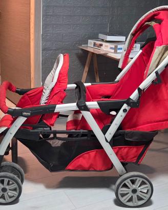 Passeggino gemellare chicco