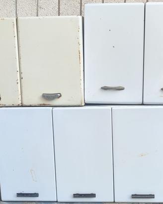 Pensili cucina vintage in metallo smaltato bianco