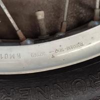 cerchi a raggi borrani per Laverda 