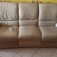 Divano Chateau d"Ax in pelle con 2 poltrone relax