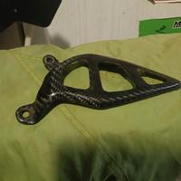 Protezione Pignone in Carbonio per Yamaha YZF 2020