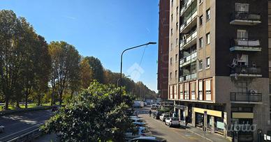 2 LOCALI A CINISELLO BALSAMO