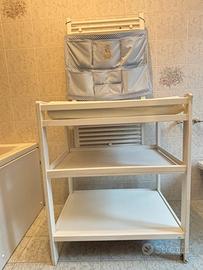 Fascitoio in legno robusto doppio ripiano