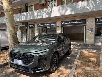 AUDI Q3 SPB 35 TDI S-Tronic Business Plus 150CV