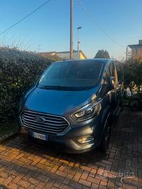 FORD TOURNEO CUSTOM