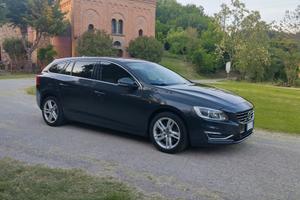 Volvo V60 D6 AWD Hybrid