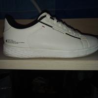 Scarpe da tutti i giorni. 