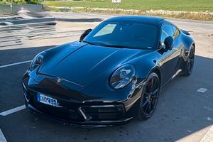 Porsche 992 carrera