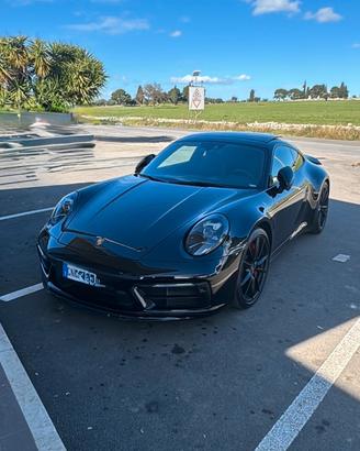 Porsche 992 carrera