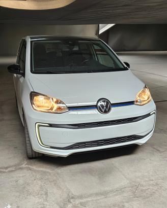 VOLKSWAGEN e-up - 2021 - Style Pack