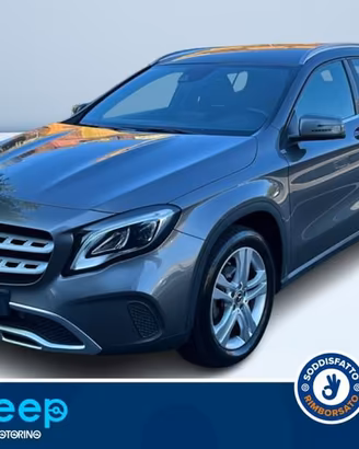 Mercedes-Benz GLA 200 D SPORT 4MATIC AUTO