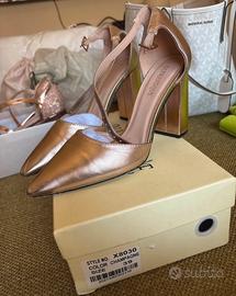 Scarpe con tacco