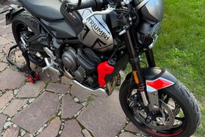 Triumph Trident 660 – Full optional Triumph